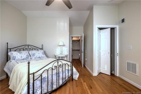 22 Usher Street Milford CT 06460