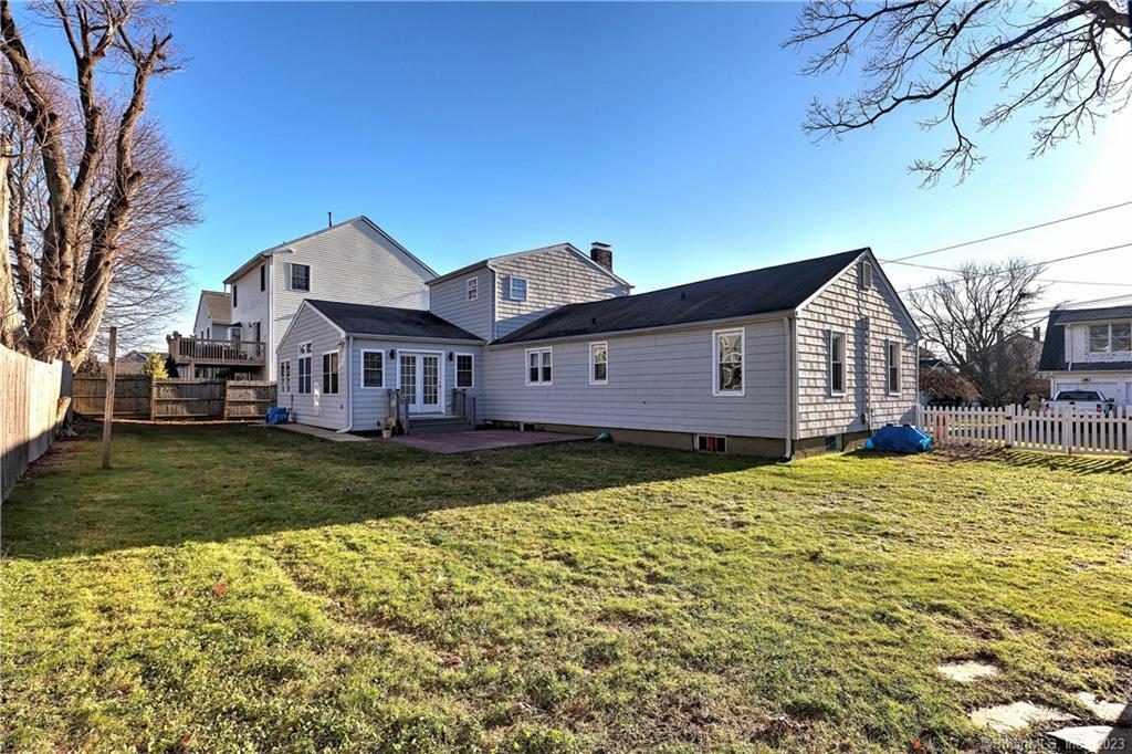 22 Usher Street Milford CT 06460