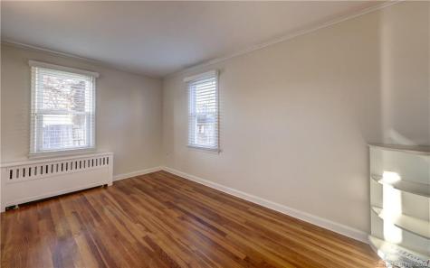 22 Usher Street Milford CT 06460
