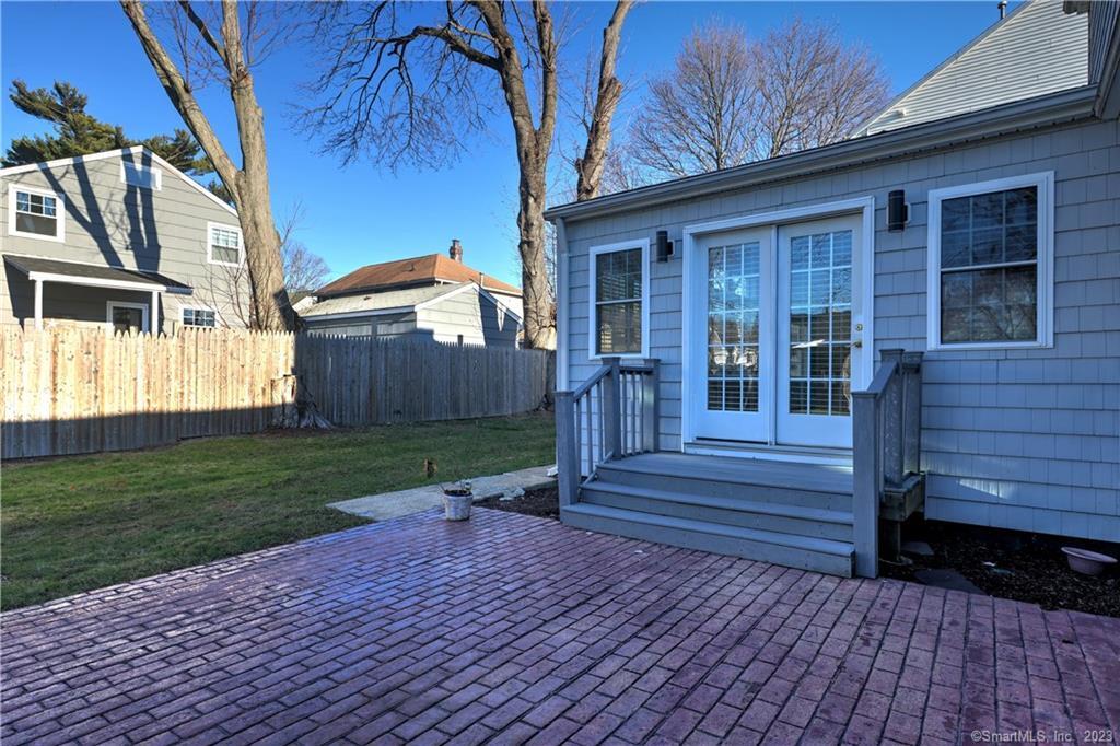 22 Usher Street Milford CT 06460