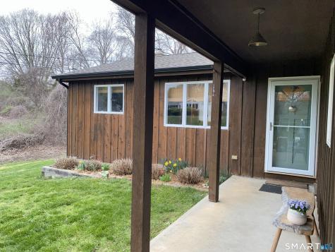 10 Riverbend Drive Stonington CT 06355