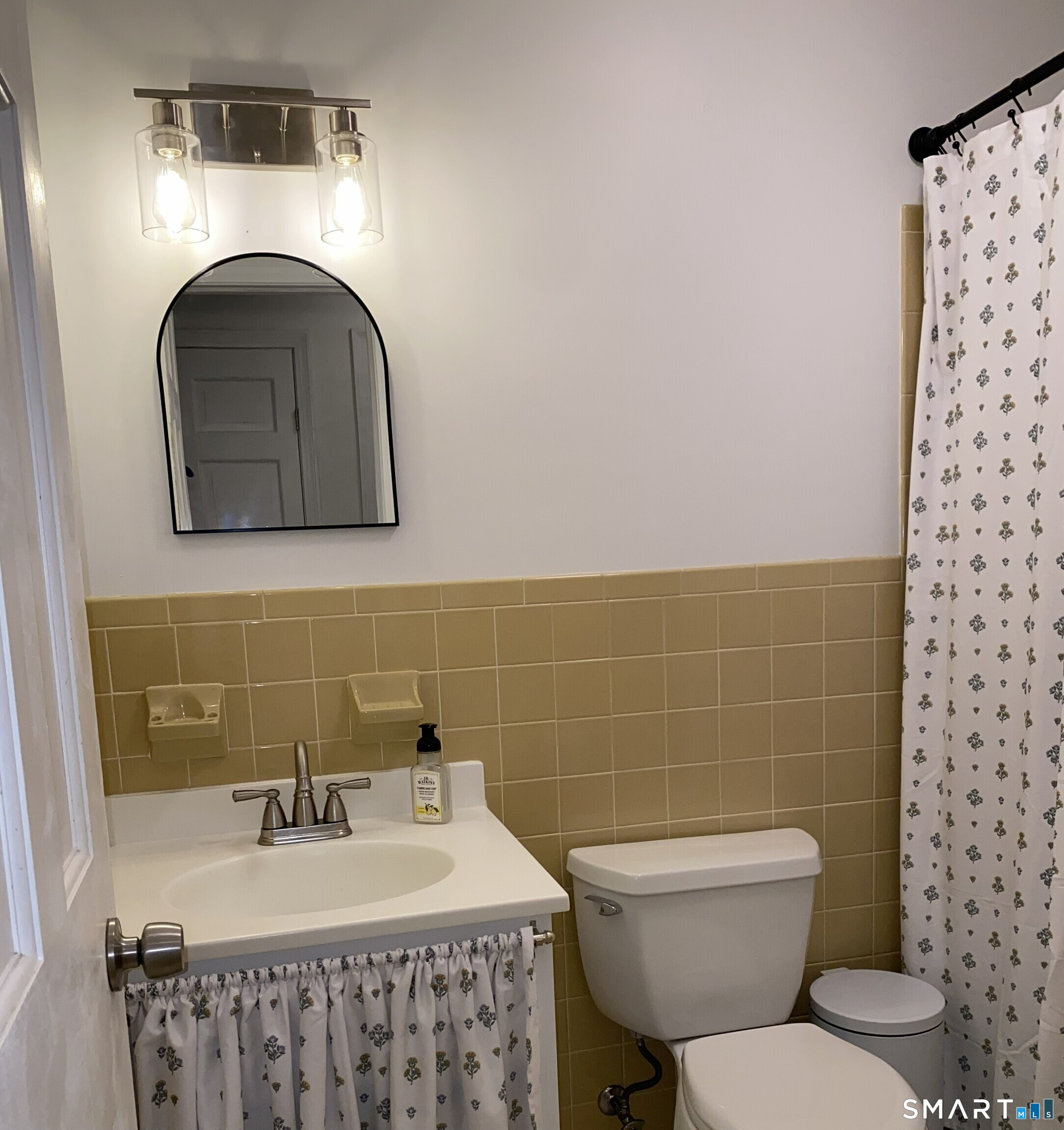 10 Riverbend Drive Stonington CT 06355