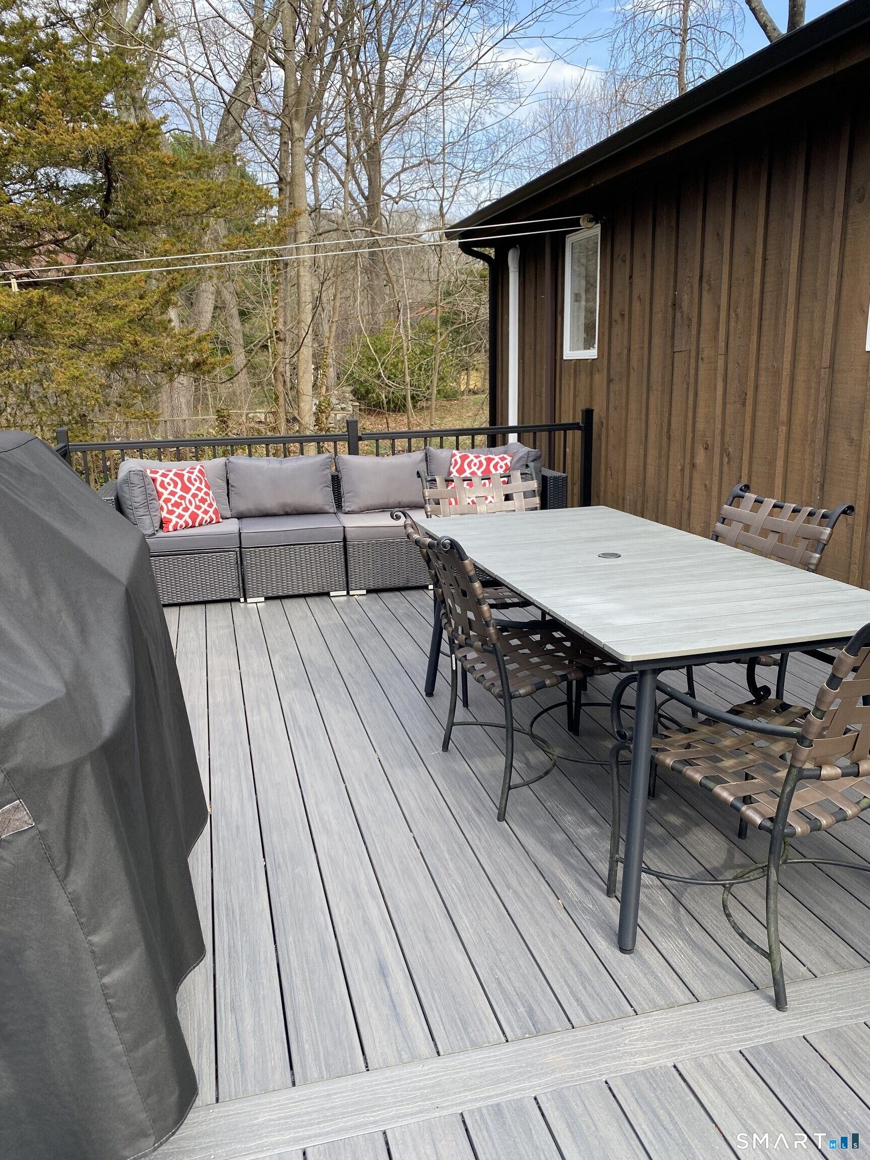 10 Riverbend Drive Stonington CT 06355