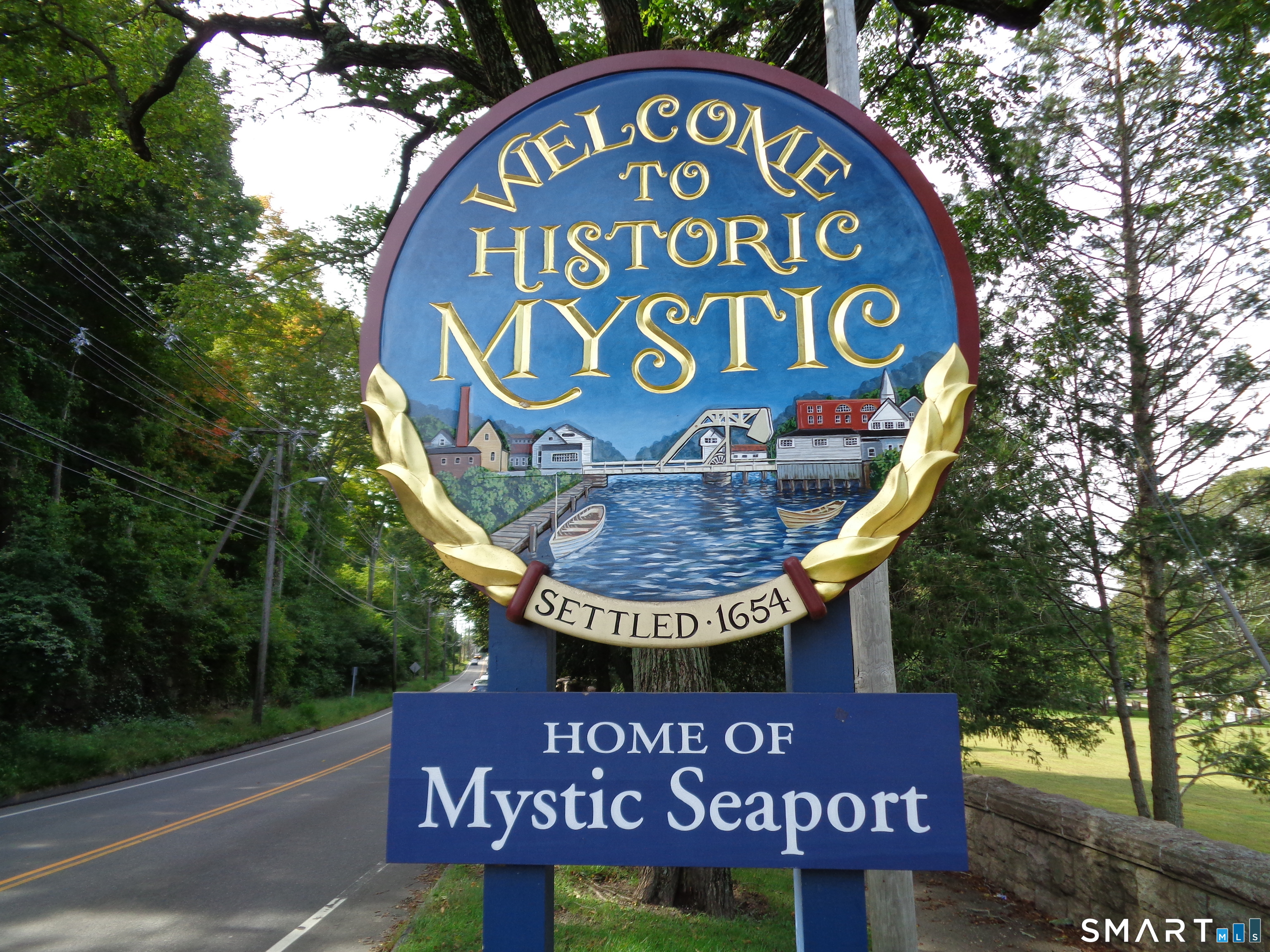 10 Riverbend Drive Stonington CT 06355