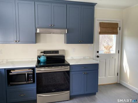 10 Riverbend Drive Stonington CT 06355