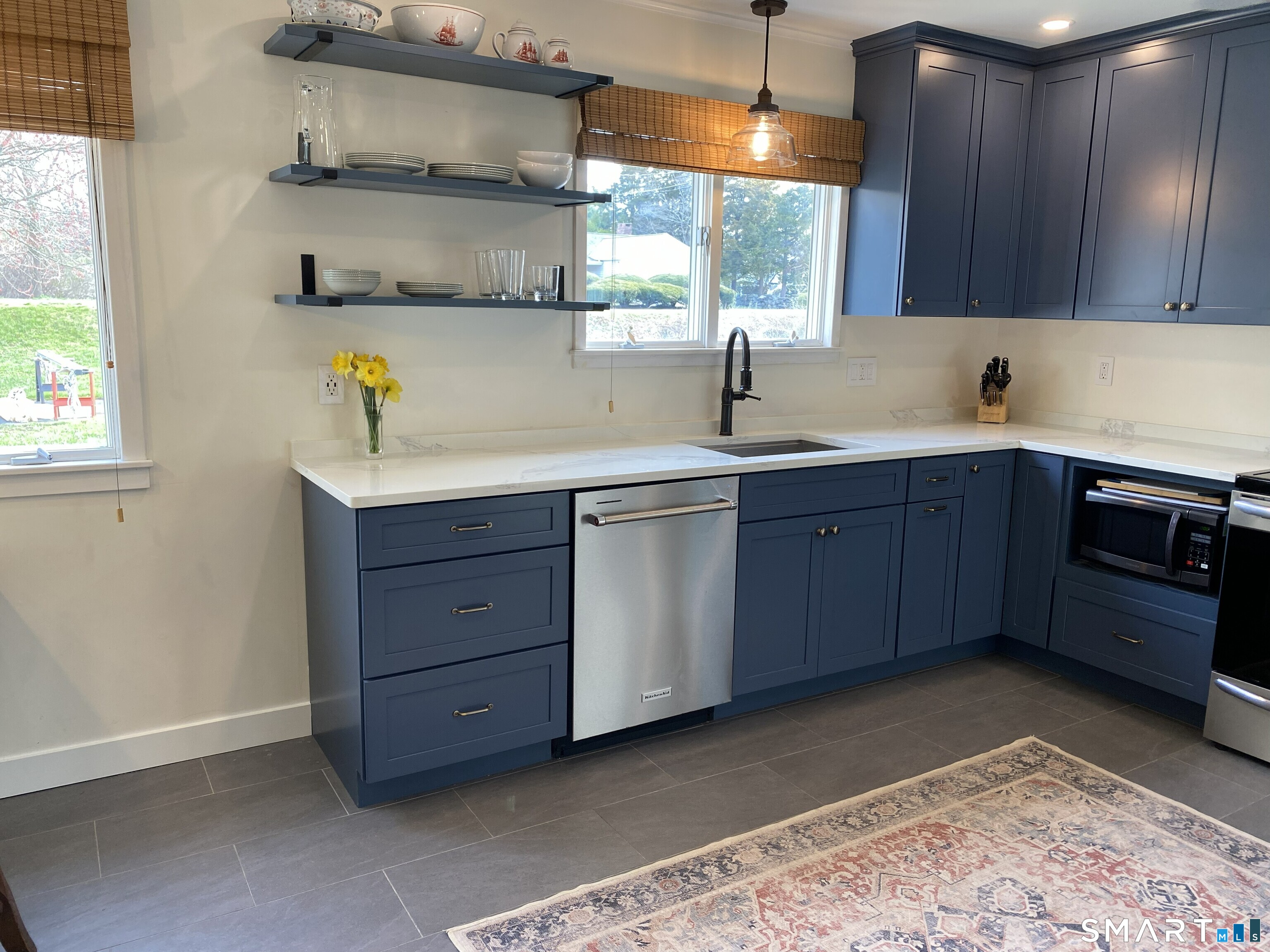 10 Riverbend Drive Stonington CT 06355