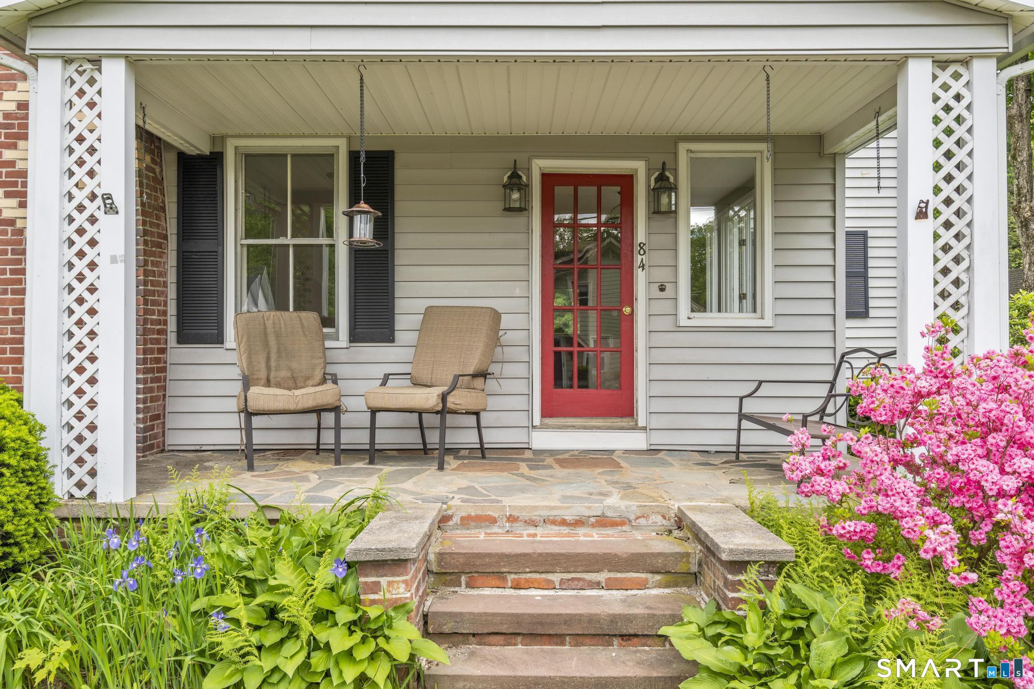 84 New Road Avon CT 06001