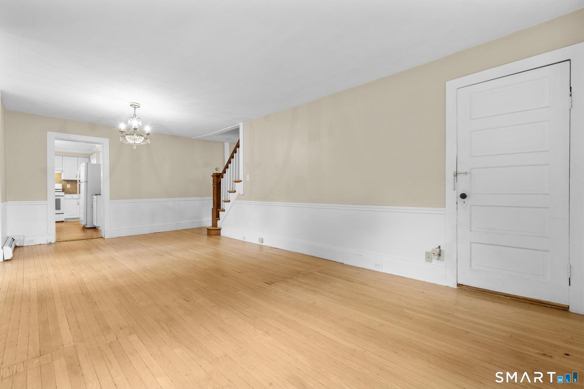 84 New Road Avon CT 06001