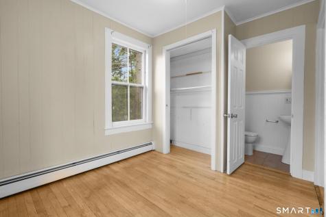 84 New Road Avon CT 06001