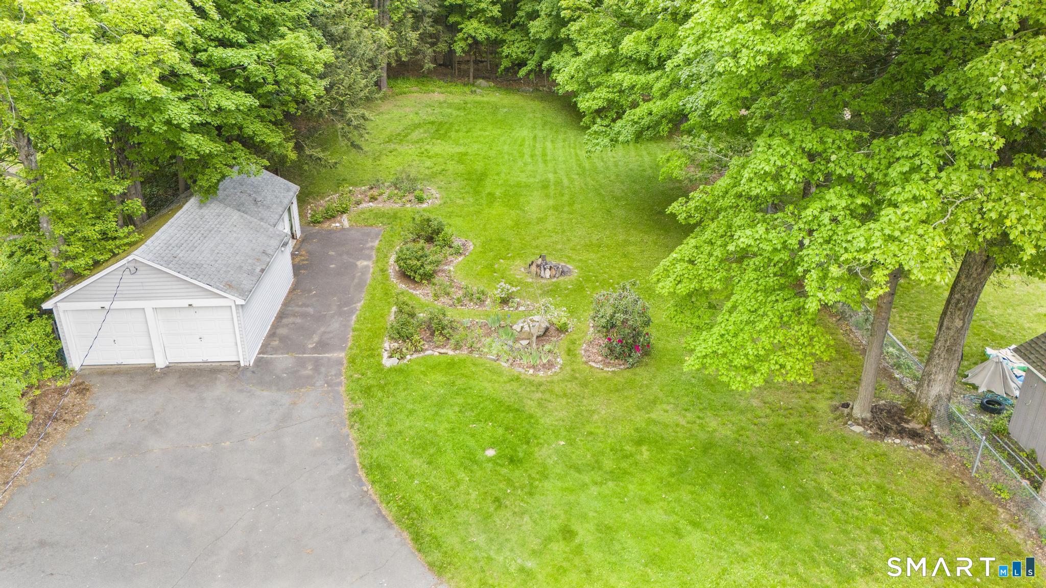 84 New Road Avon CT 06001