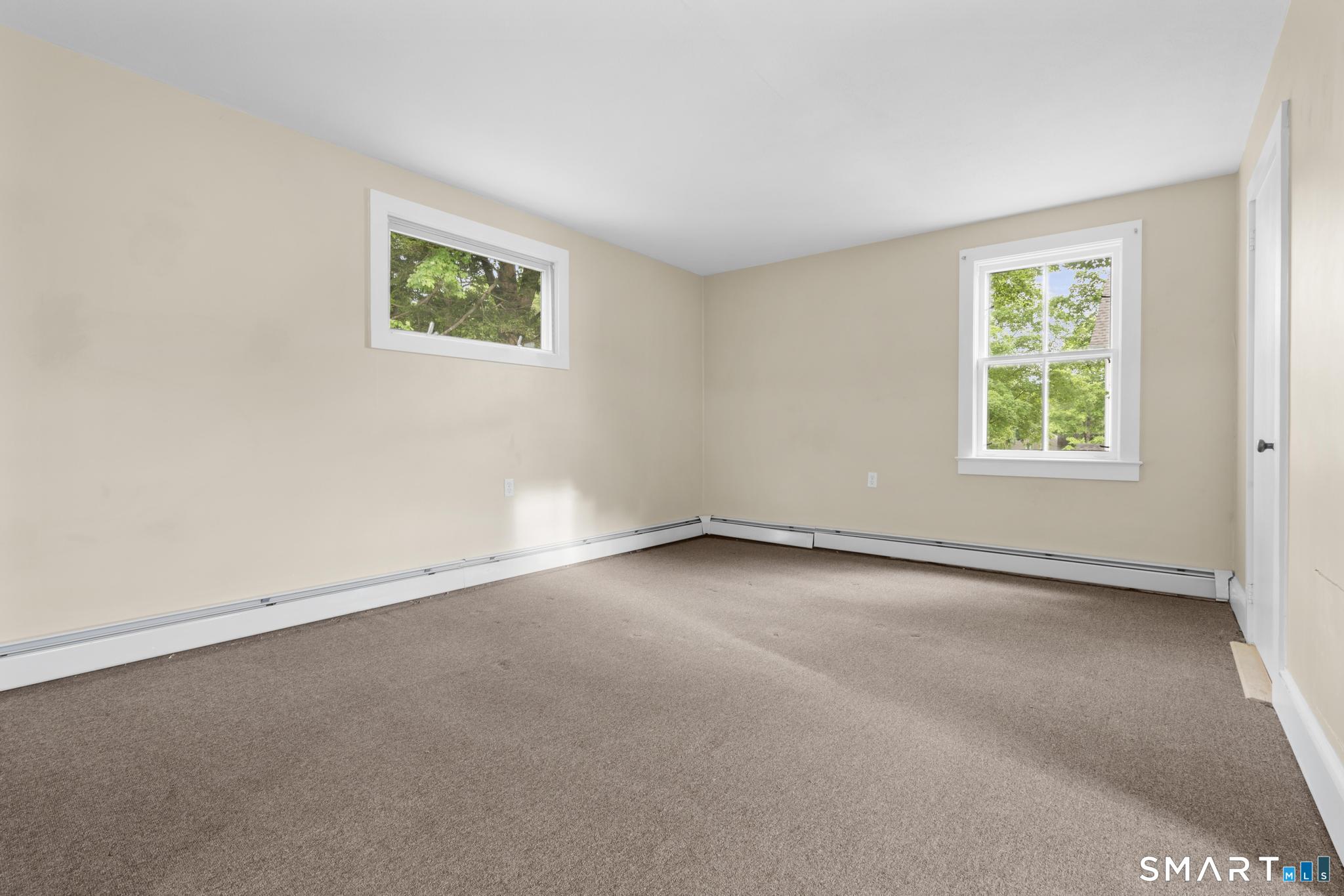 84 New Road Avon CT 06001