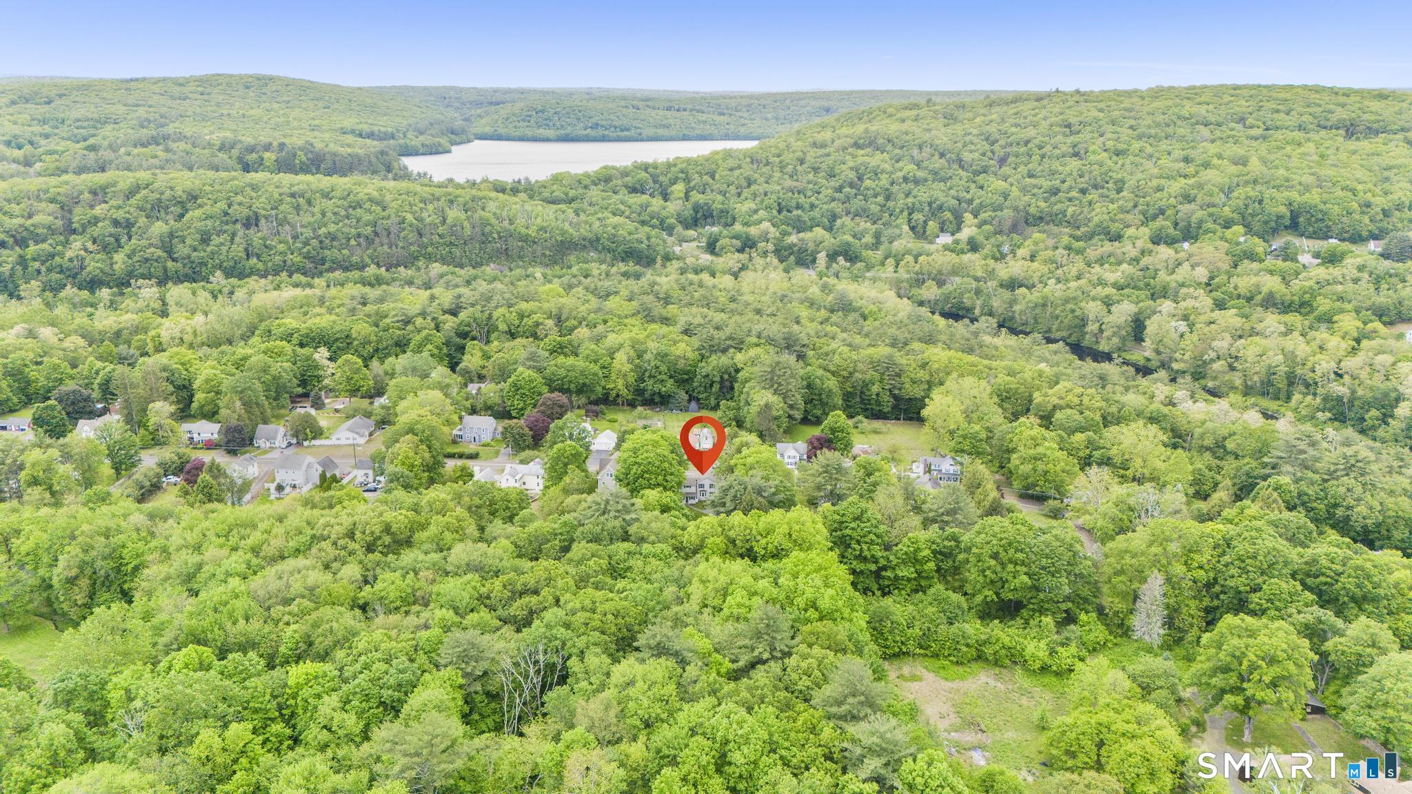 84 New Road Avon CT 06001