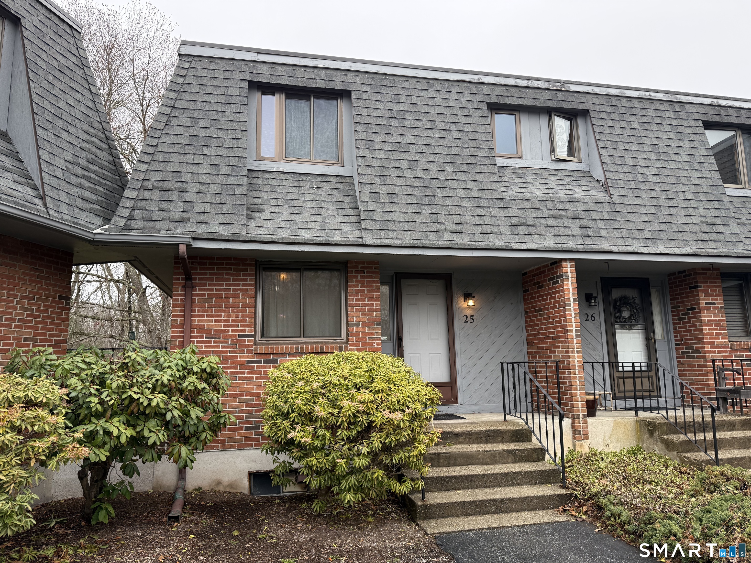 32 Upper Pattagansett Road East Lyme CT 06333