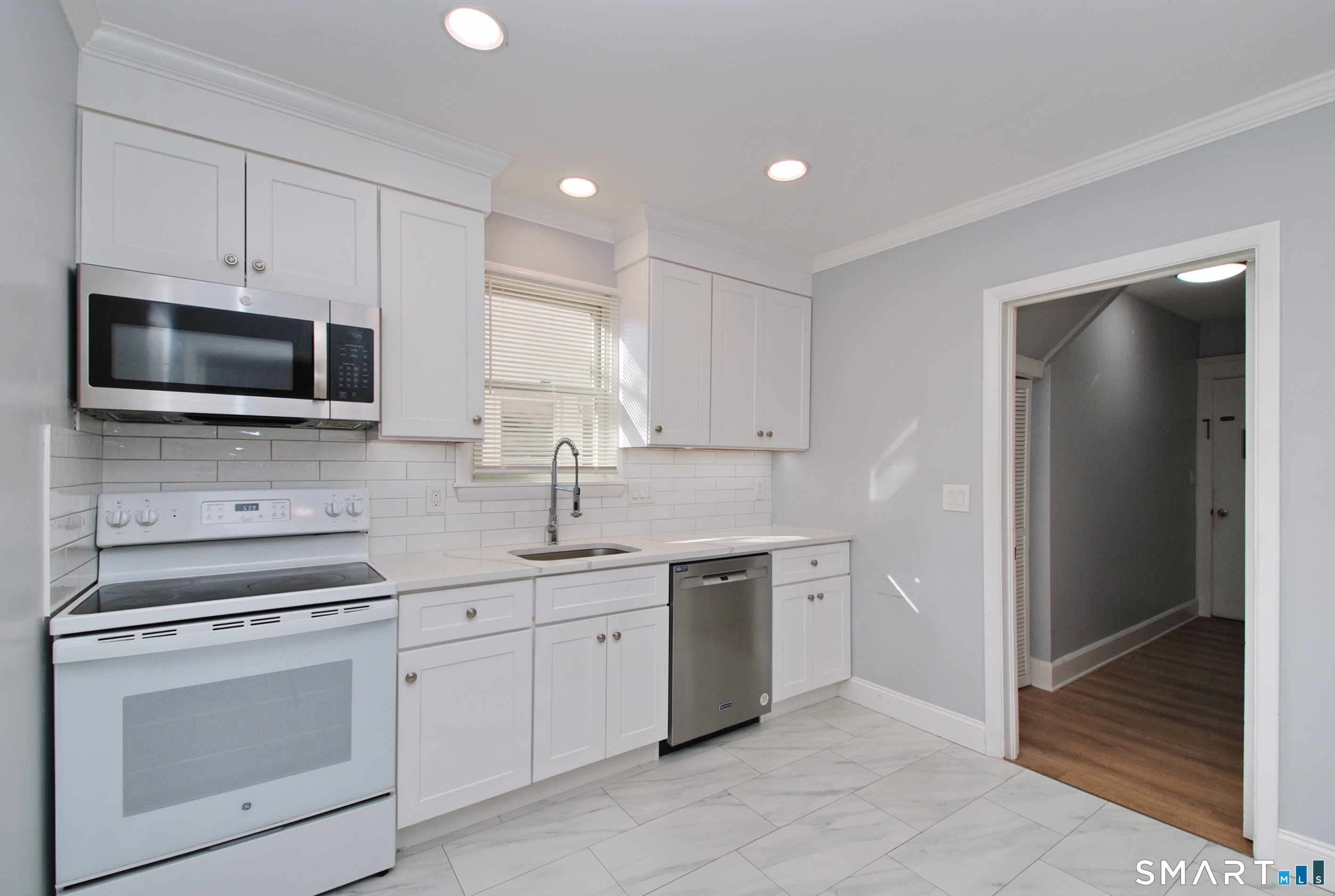16 Fowler Street Stamford CT 06905
