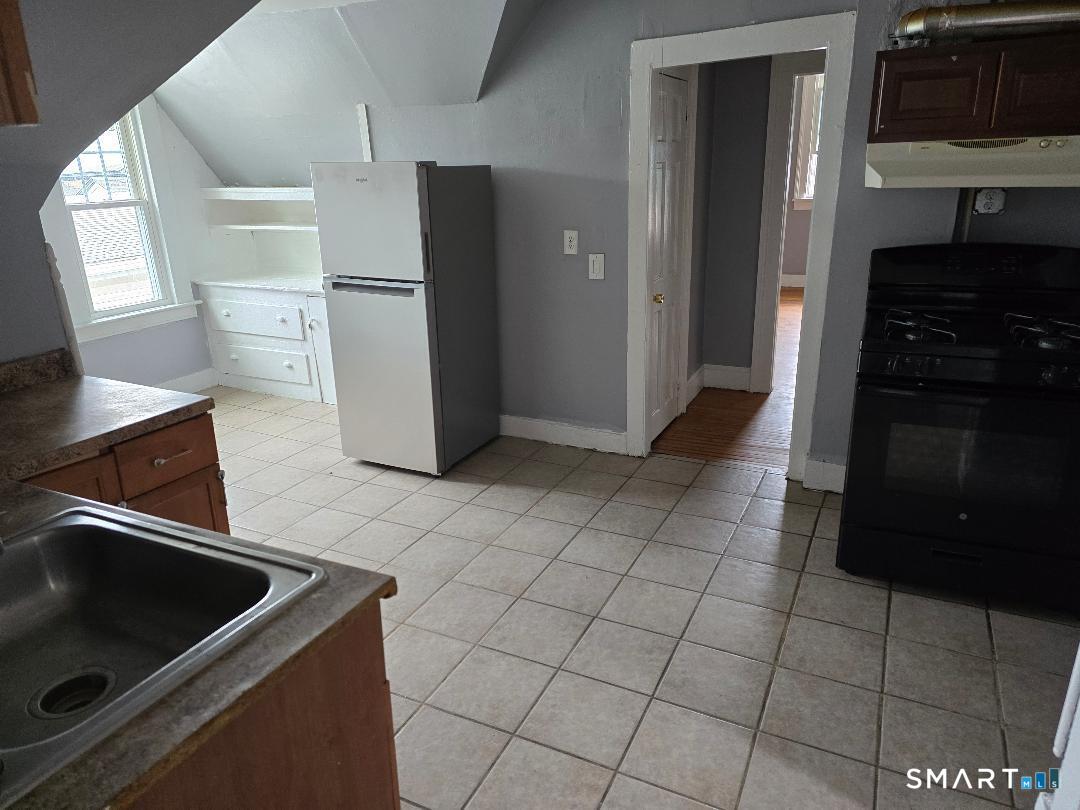 128 Central Avenue Waterbury CT 06702