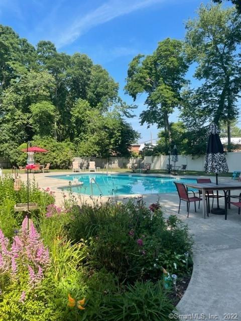 57 Westridge Road New London CT 06320