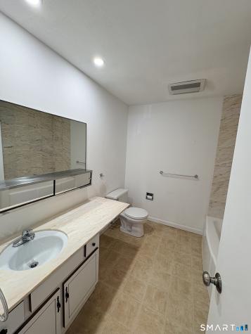 57 Westridge Road New London CT 06320