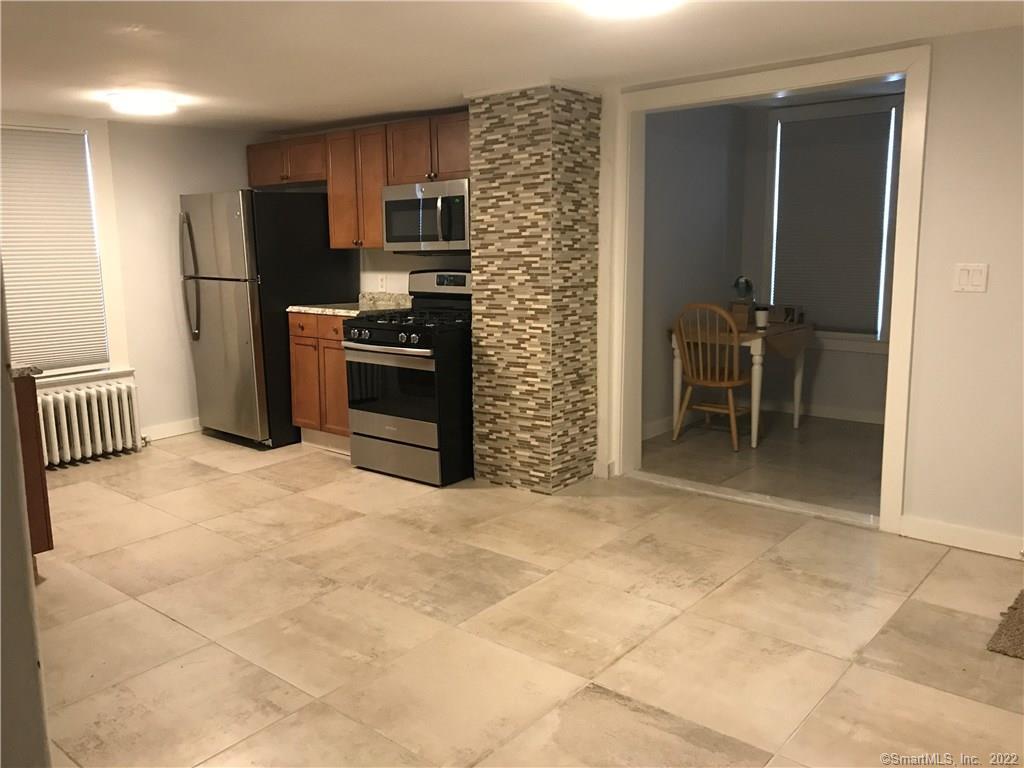 34 Lucy Street Woodbridge CT 06525
