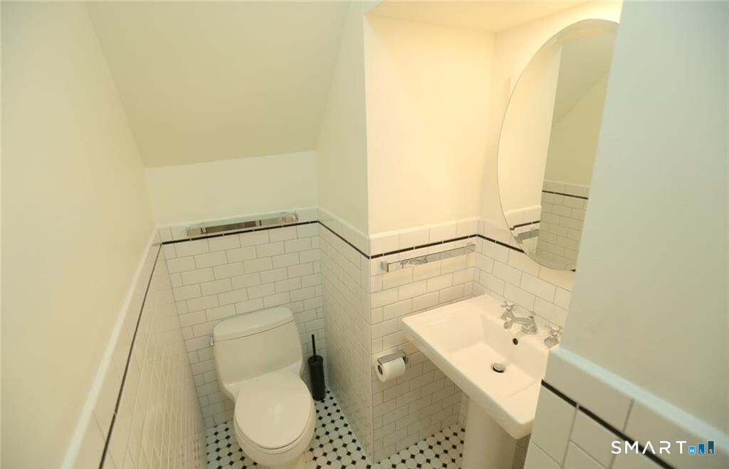 392 Orange Street New Haven CT 06511