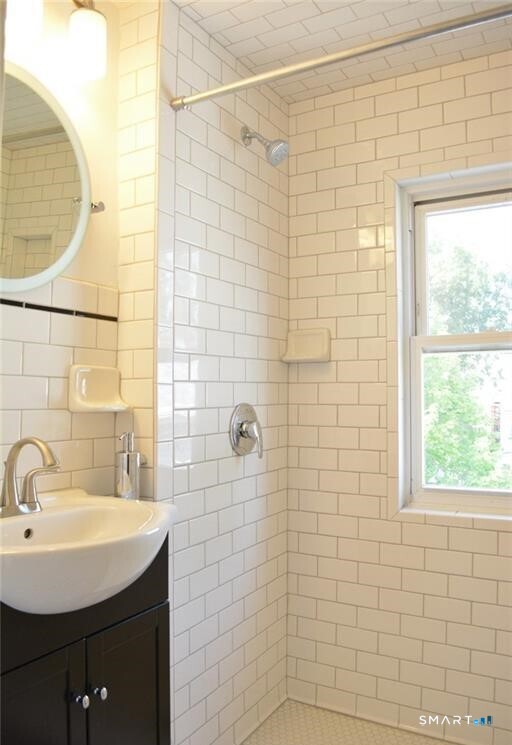 392 Orange Street New Haven CT 06511