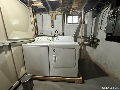 332 Robbins Street Waterbury CT 06708