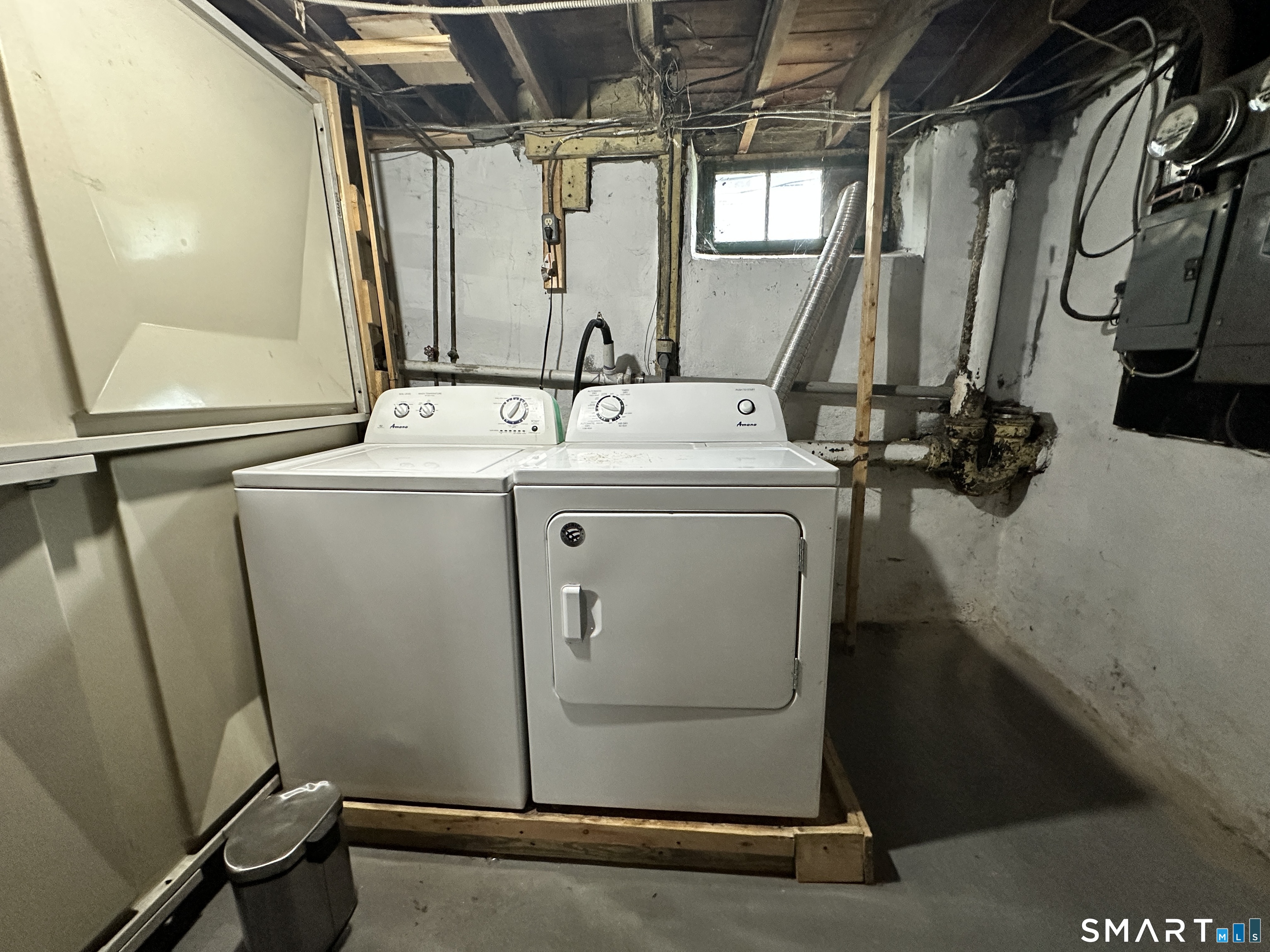 332 Robbins Street Waterbury CT 06708