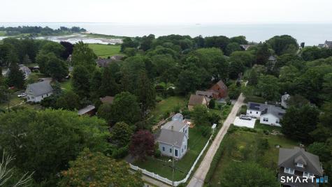 10 Shore Road Waterford CT 06385