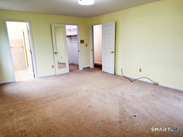 16 Clearview Drive Woodbridge CT 06525