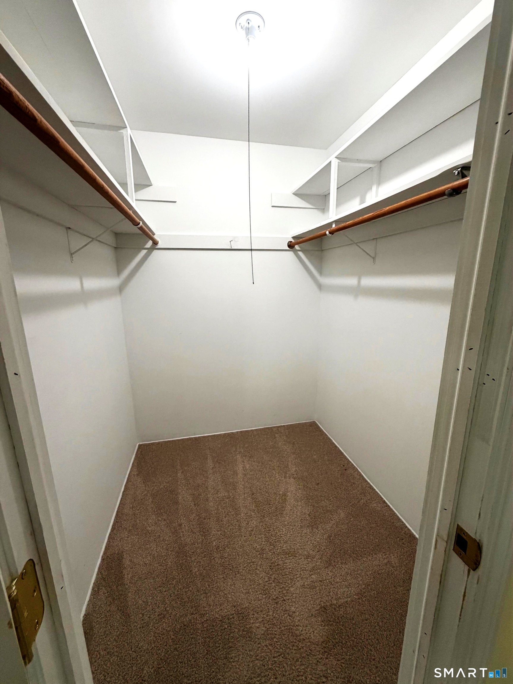 16 Clearview Drive Woodbridge CT 06525
