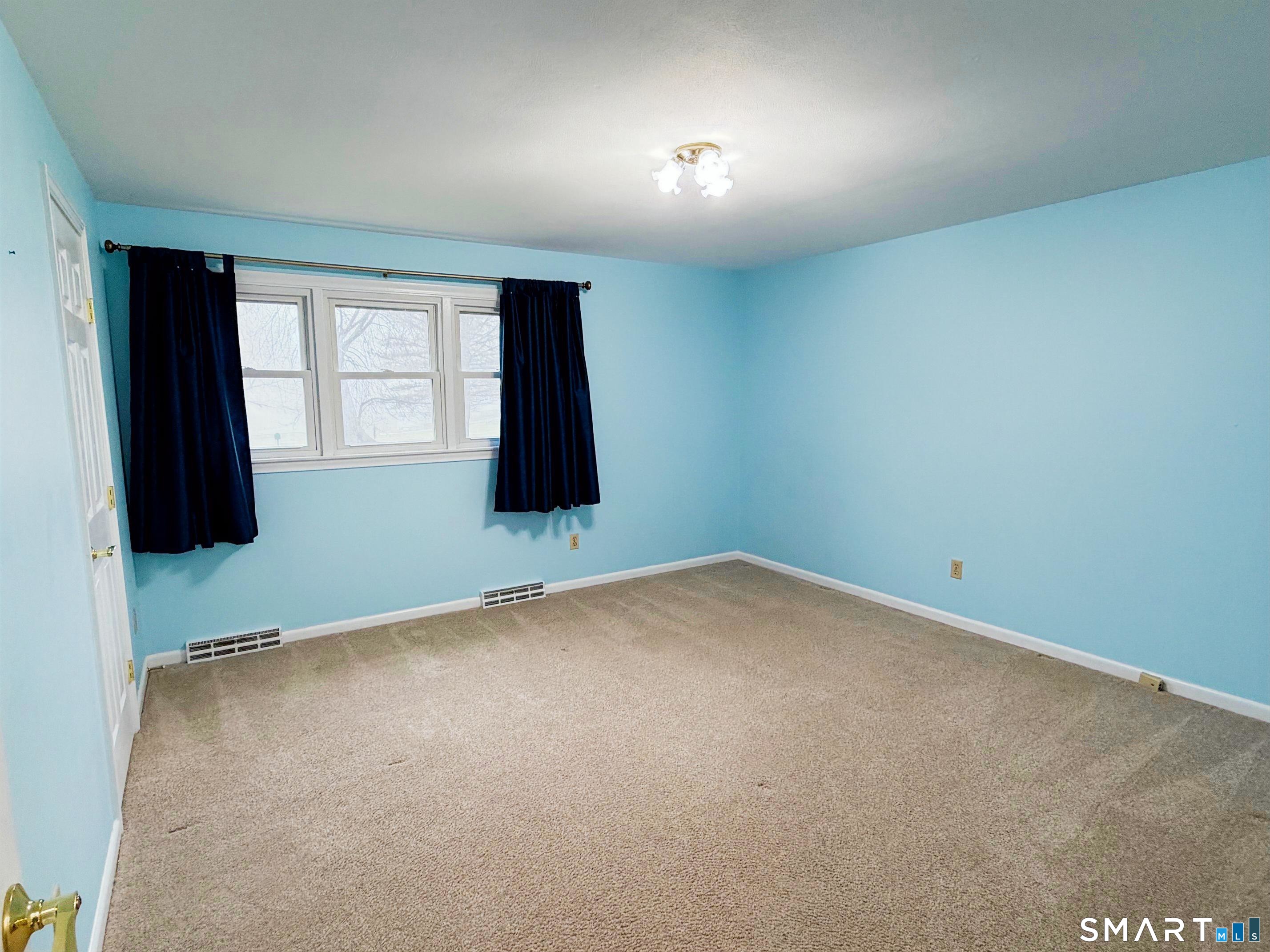 16 Clearview Drive Woodbridge CT 06525