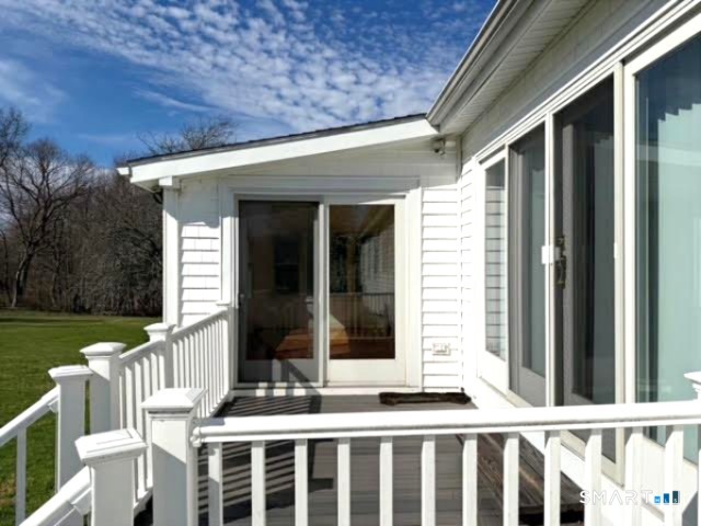 16 Clearview Drive Woodbridge CT 06525