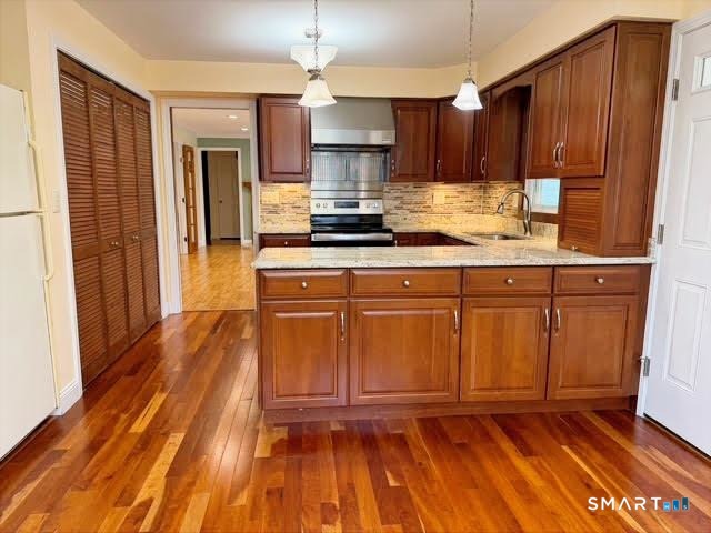 16 Clearview Drive Woodbridge CT 06525