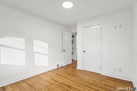 32 Poplar Street Trumbull CT 06611