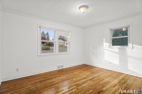 32 Poplar Street Trumbull CT 06611