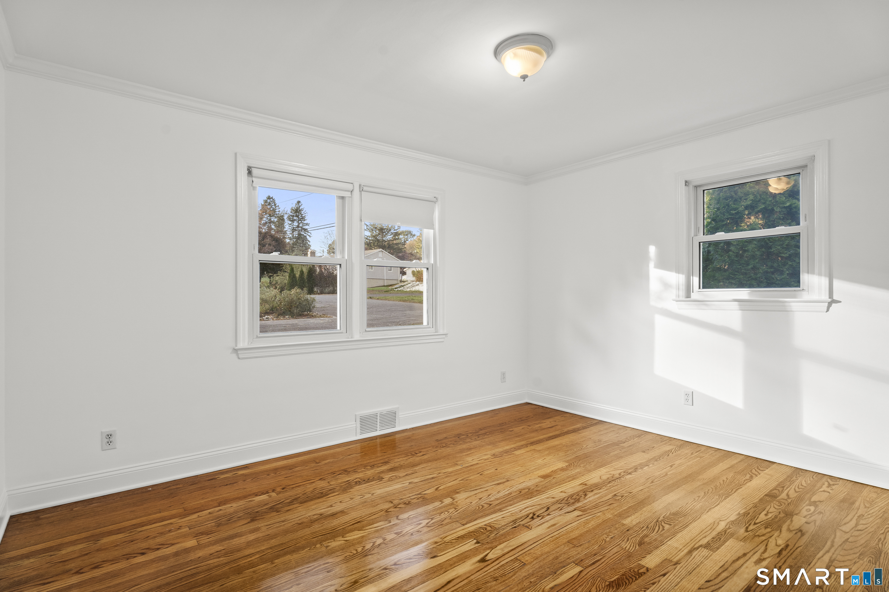 32 Poplar Street Trumbull CT 06611