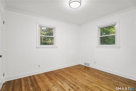 32 Poplar Street Trumbull CT 06611