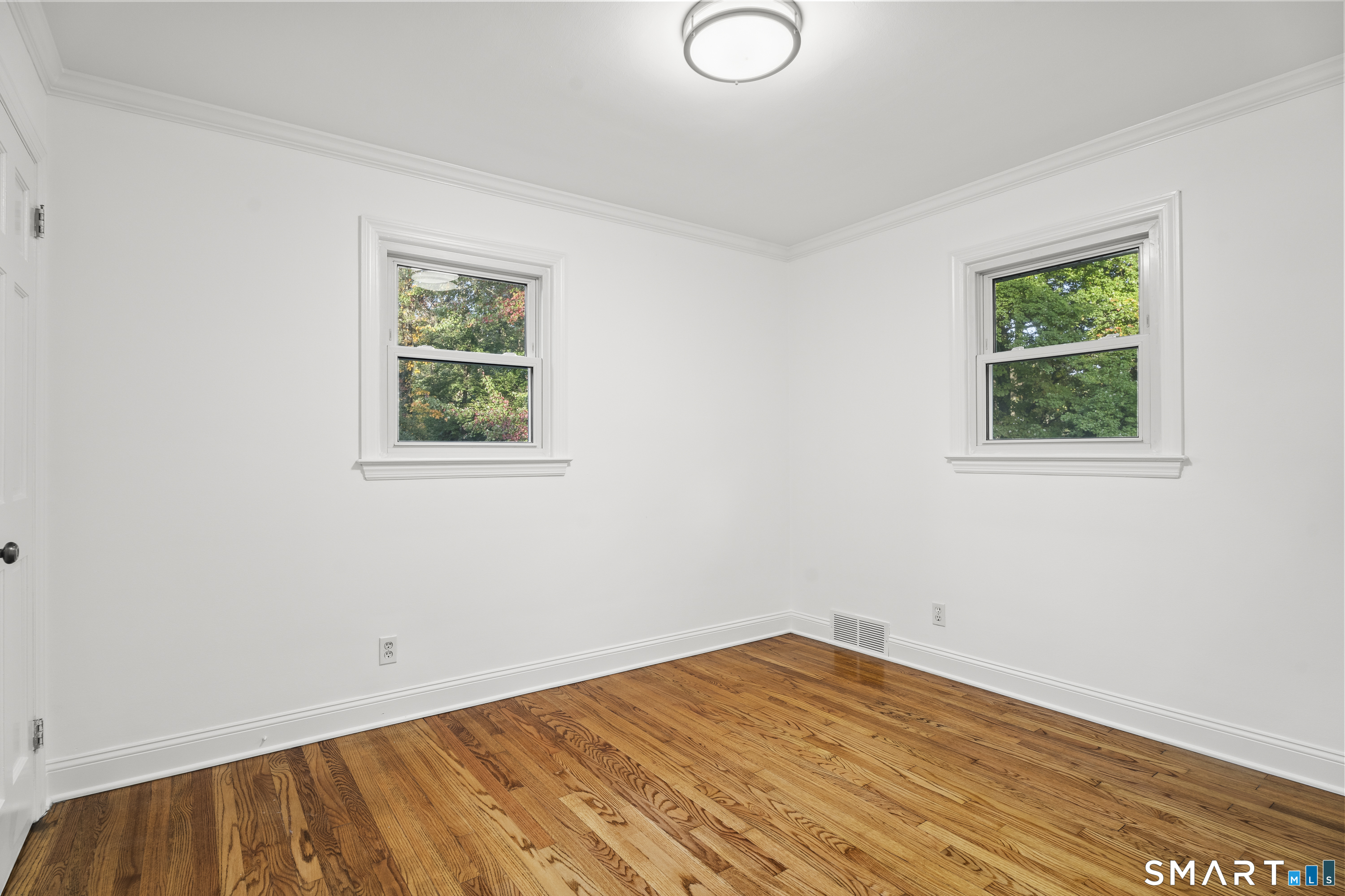 32 Poplar Street Trumbull CT 06611