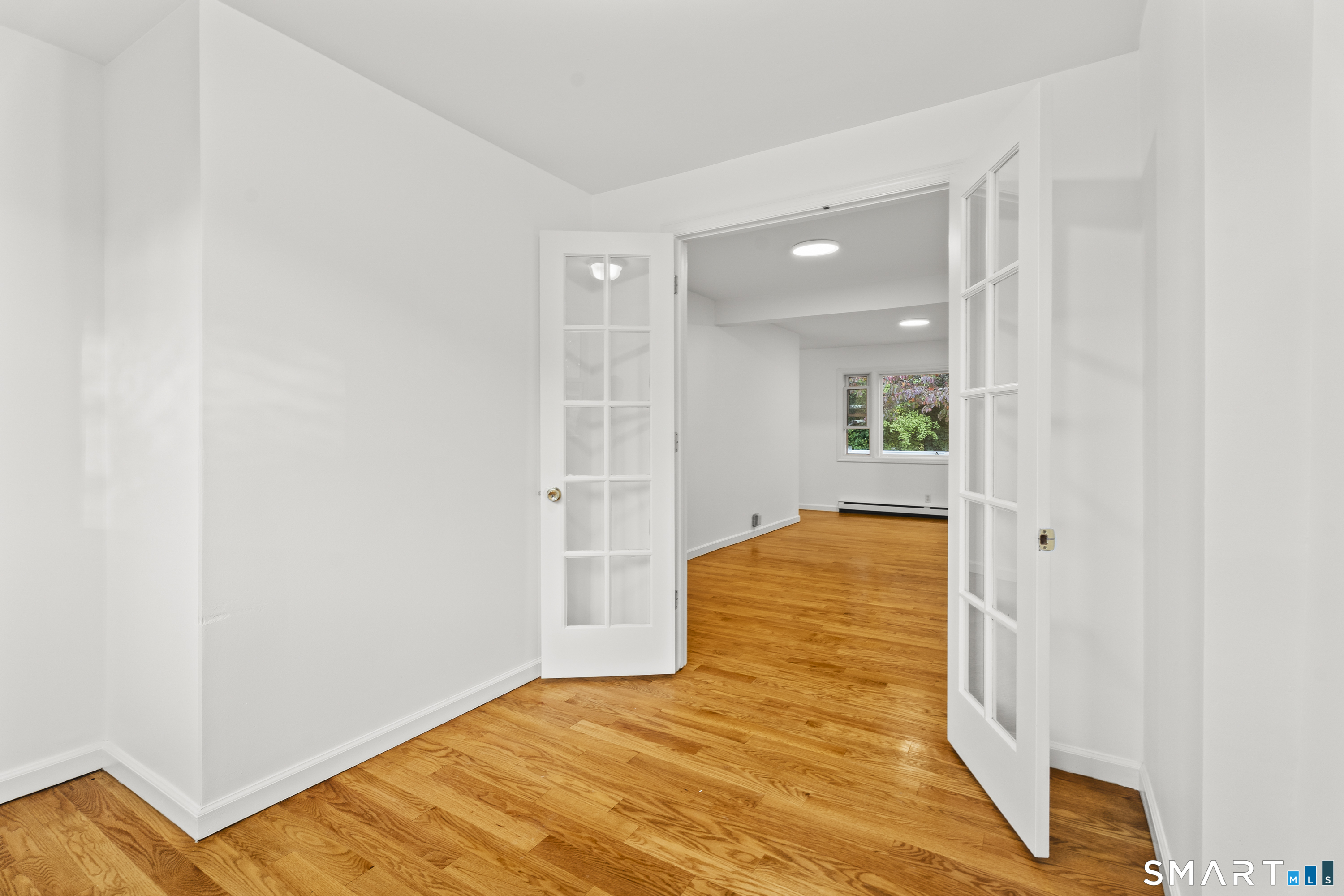 32 Poplar Street Trumbull CT 06611