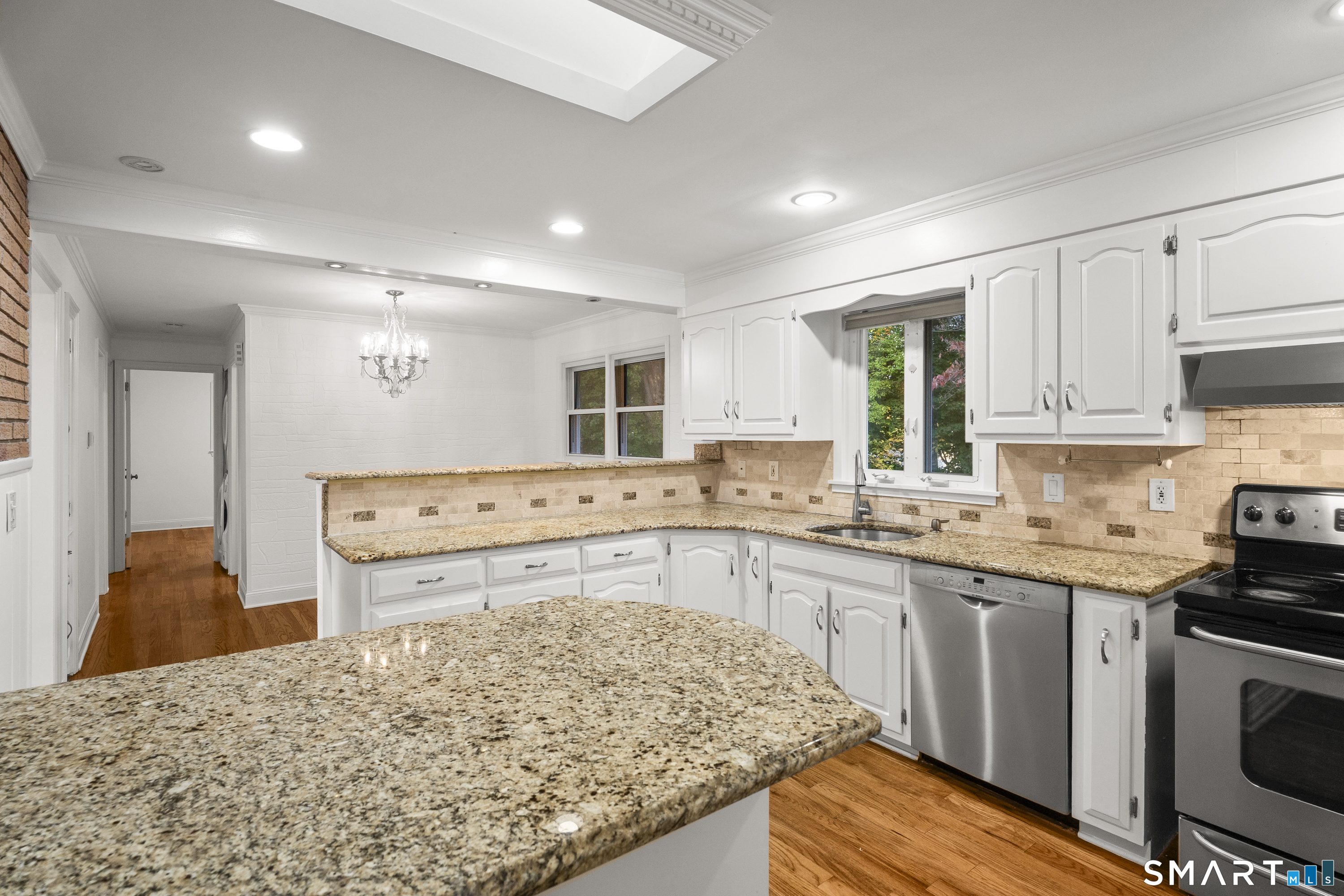 32 Poplar Street Trumbull CT 06611
