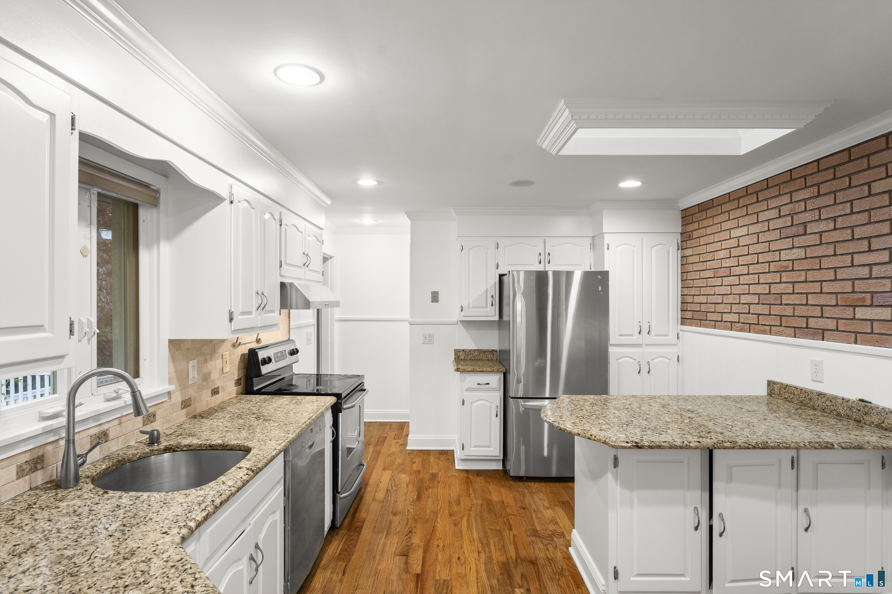 32 Poplar Street Trumbull CT 06611