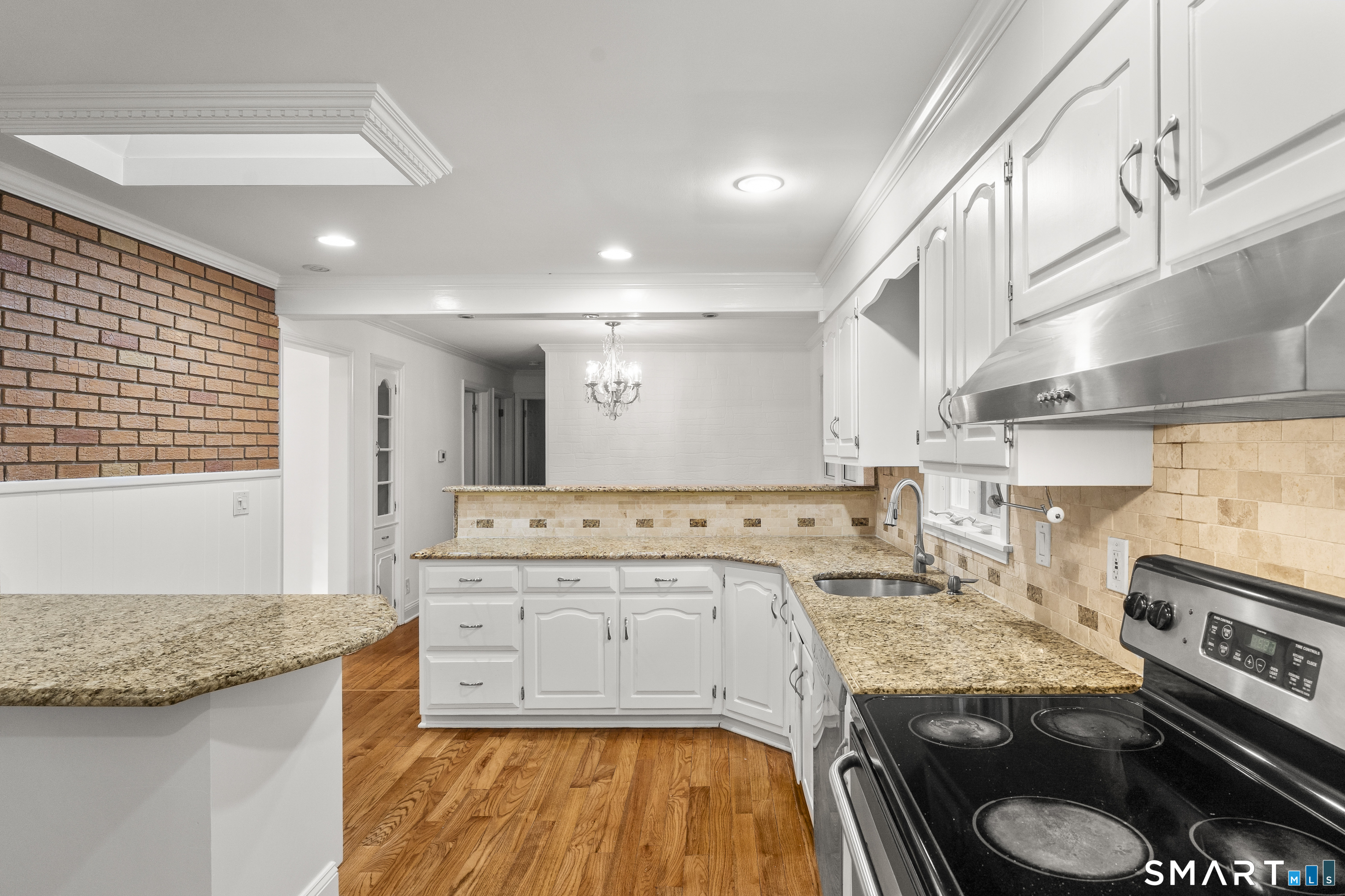 32 Poplar Street Trumbull CT 06611