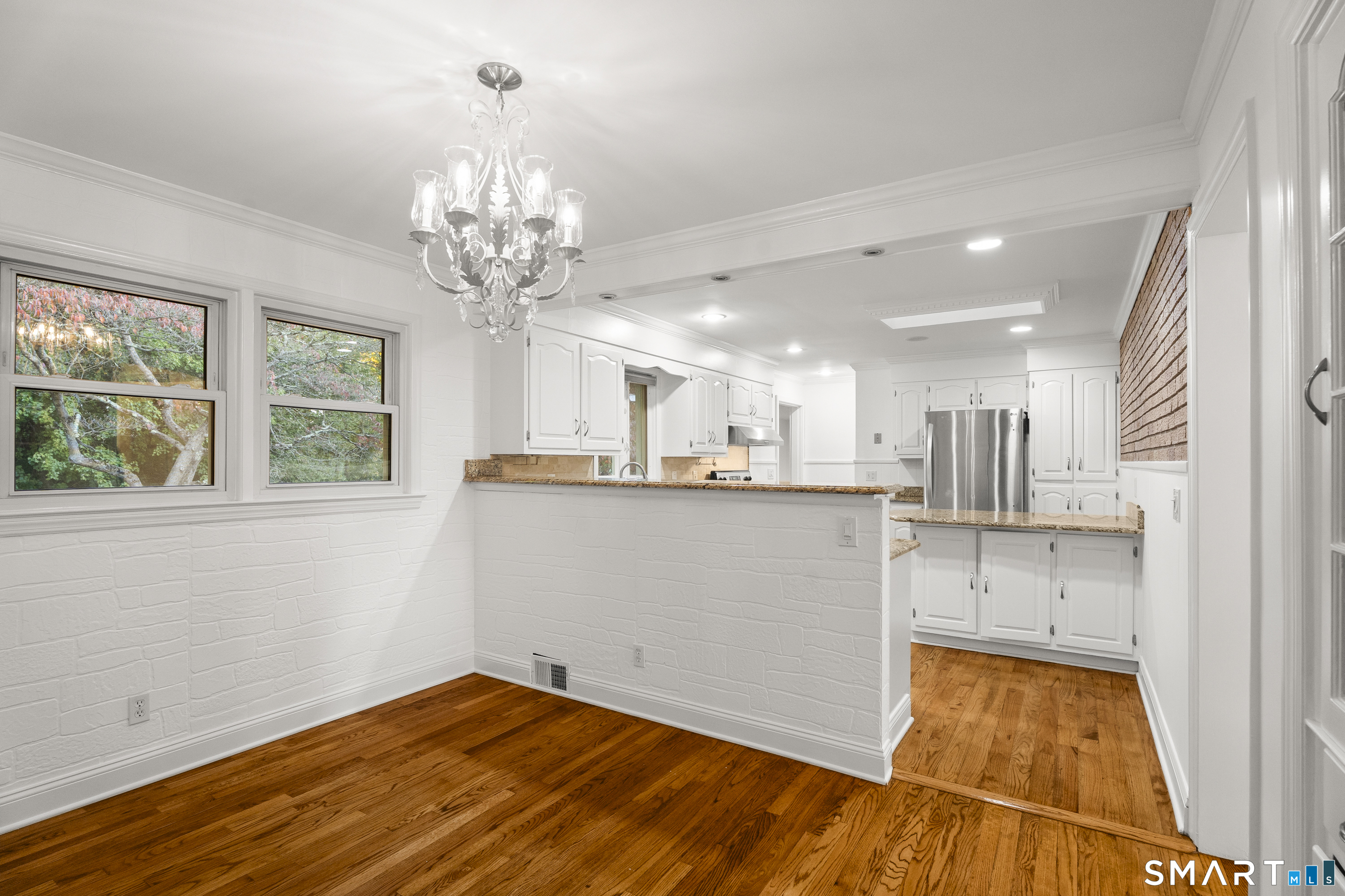 32 Poplar Street Trumbull CT 06611