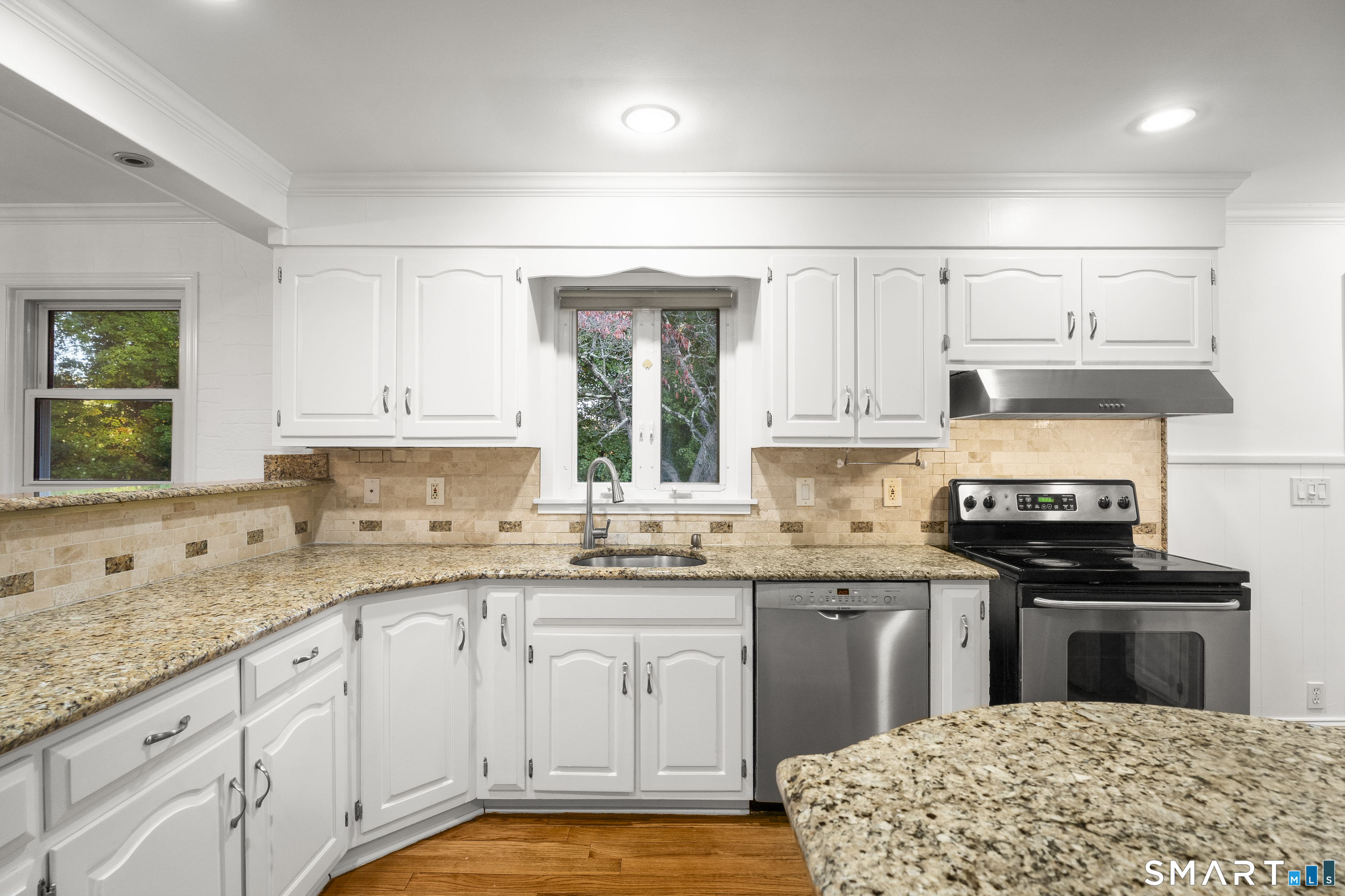 32 Poplar Street Trumbull CT 06611
