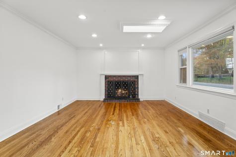 32 Poplar Street Trumbull CT 06611
