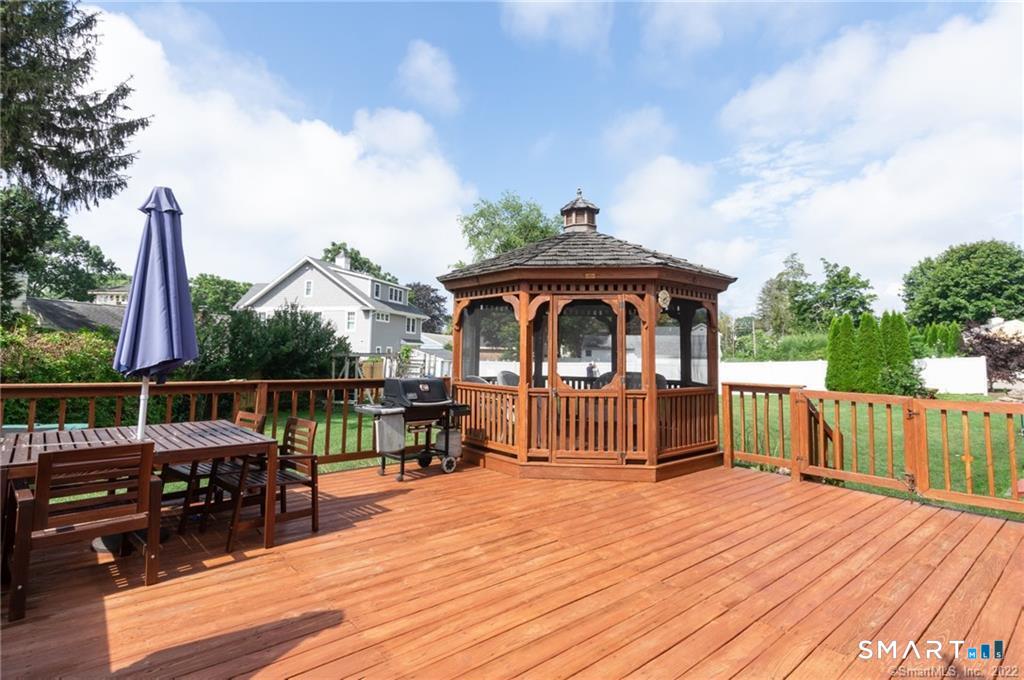 5 Mariners Way Branford CT 06405