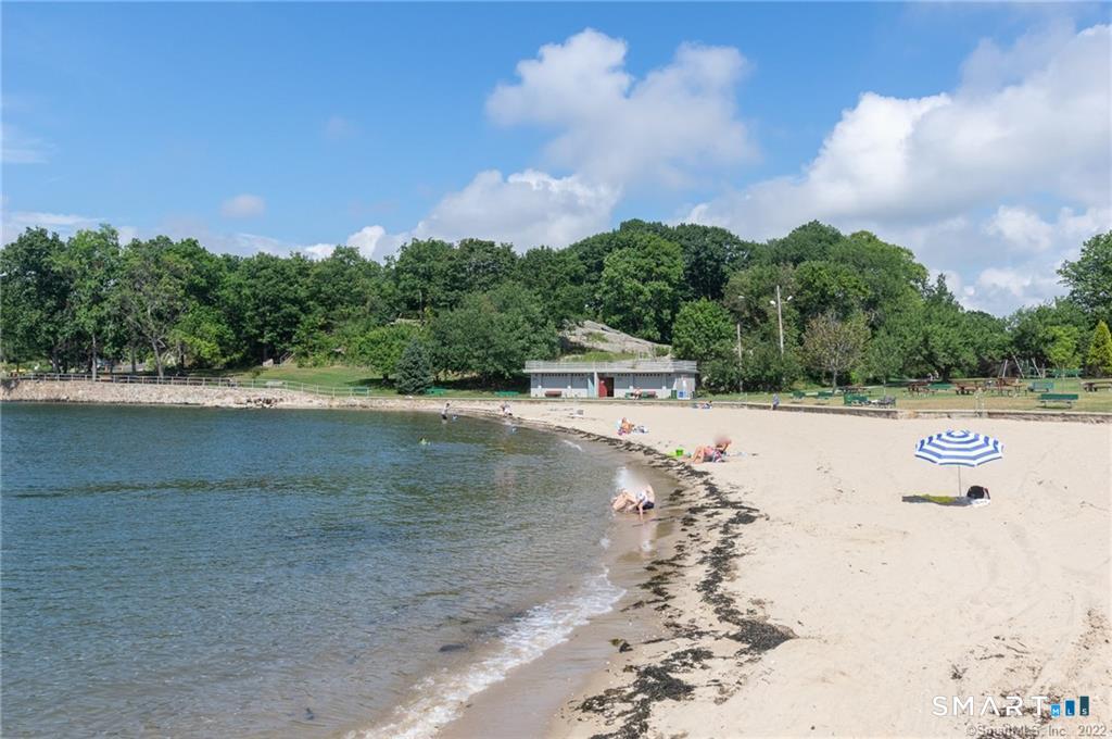 5 Mariners Way Branford CT 06405