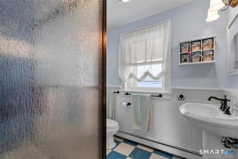 17 Marshall Avenue Guilford CT 06437