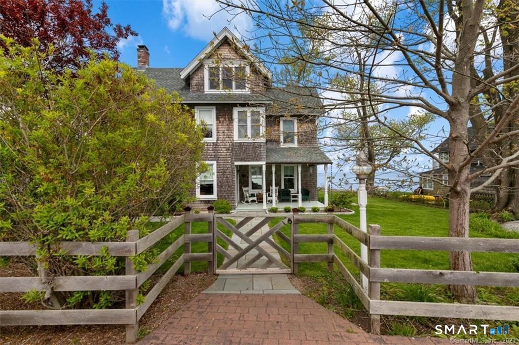 17 Marshall Avenue Guilford CT 06437