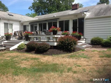 23 Marlen Drive North Haven CT 06473