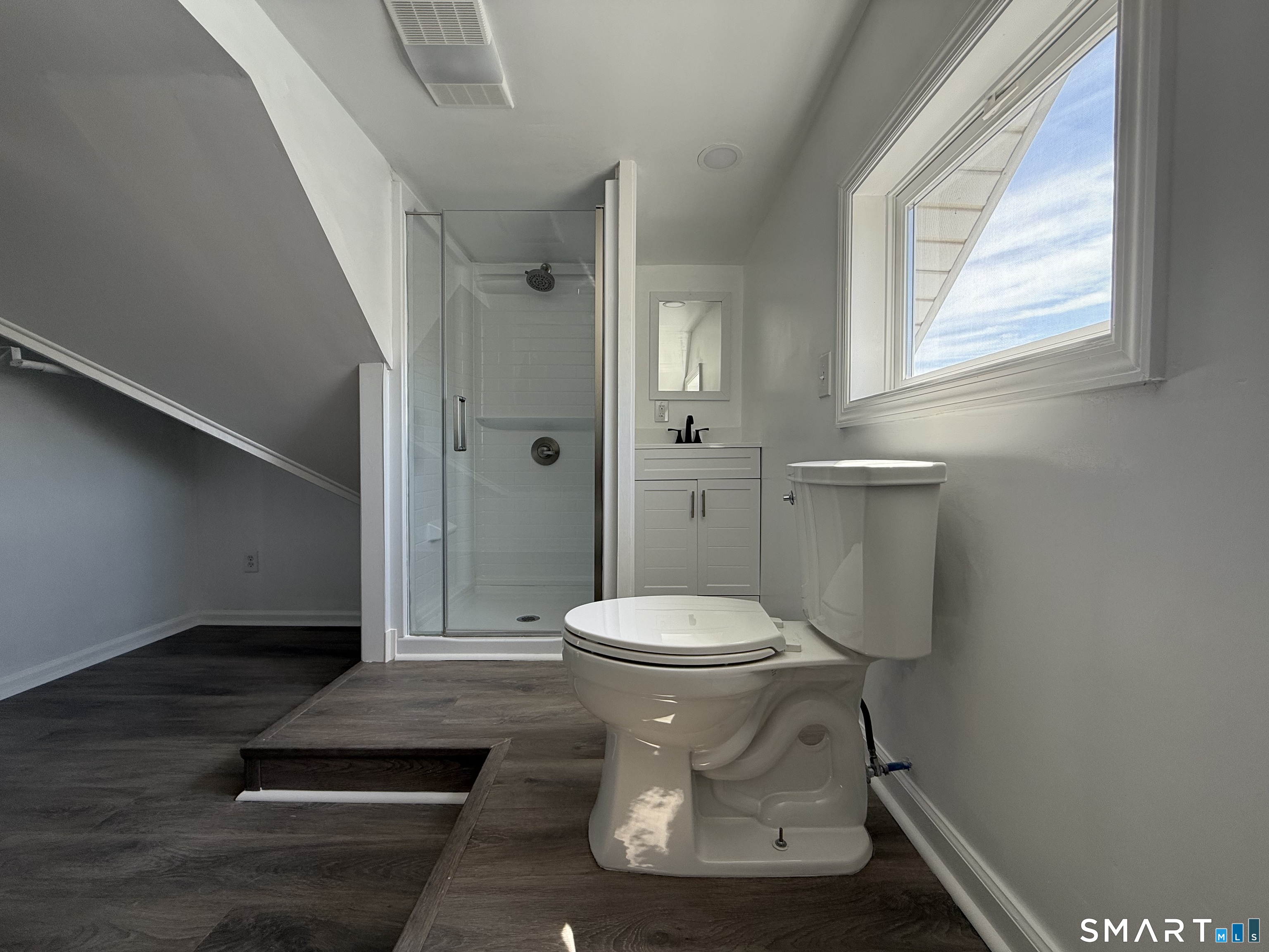 8 Lorena Street Norwalk CT 06855